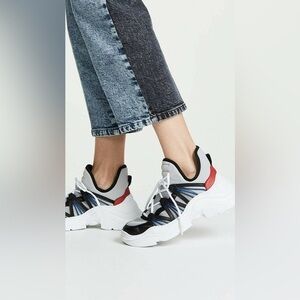 SCHUTZ Anick Sneaker